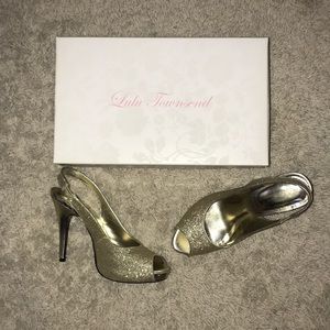 Gold formal heels